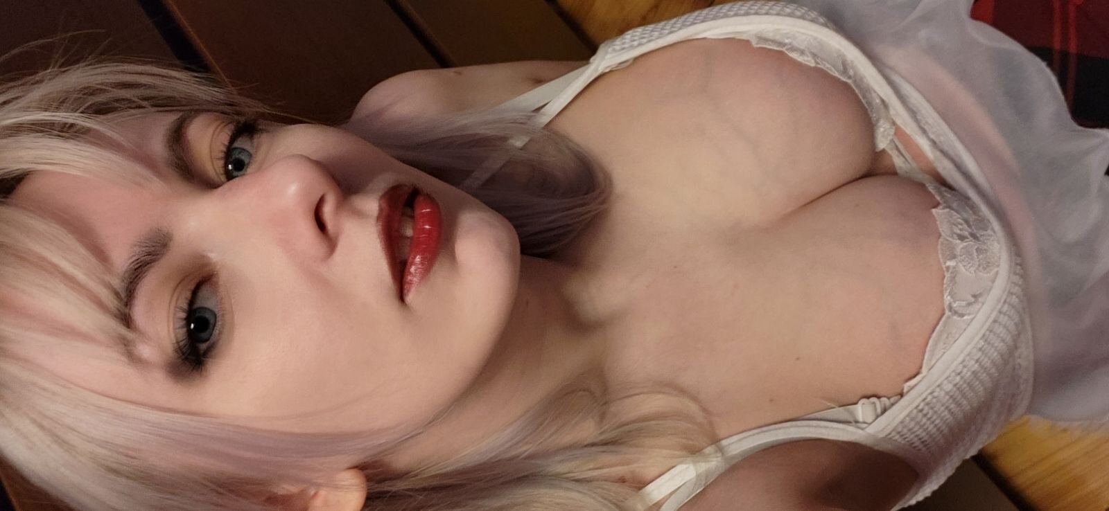mina_sugar