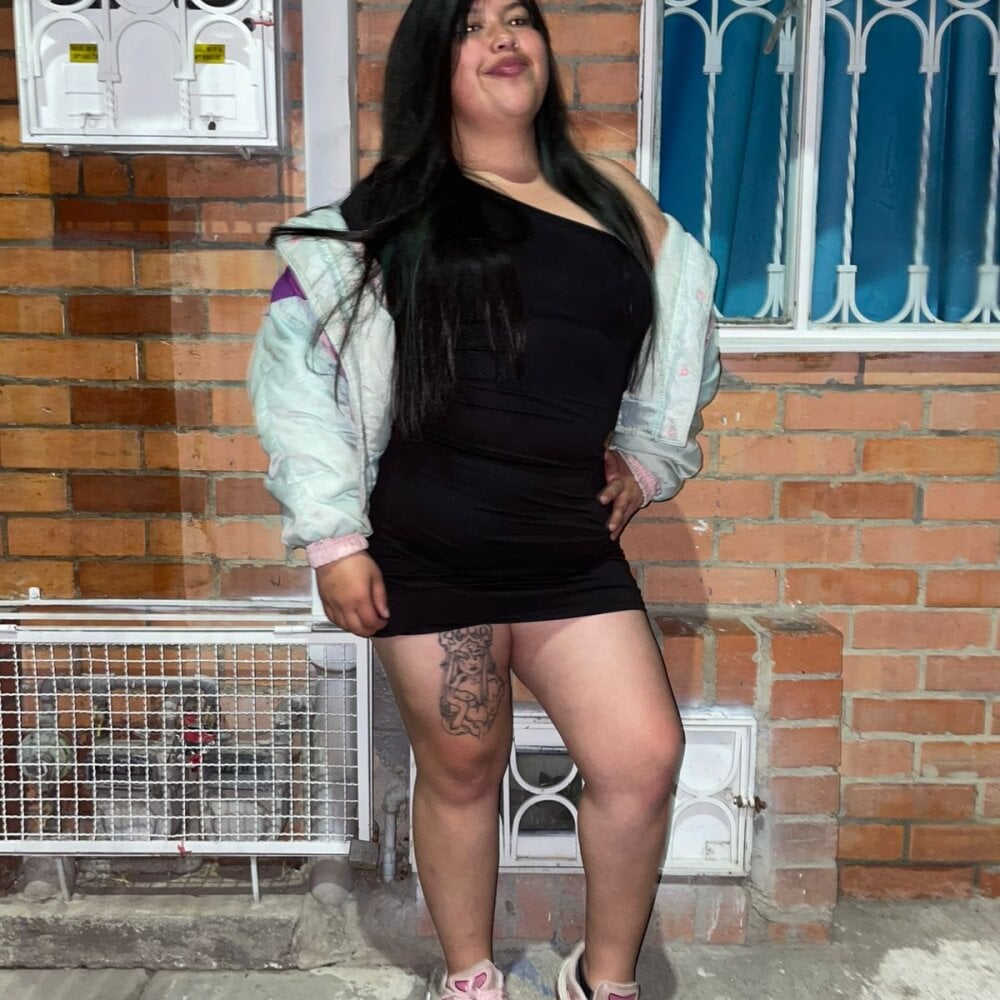 nina_love69 webcam livesex profile