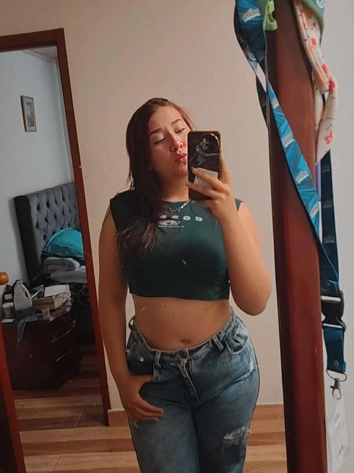 stripchat molly_xweetx