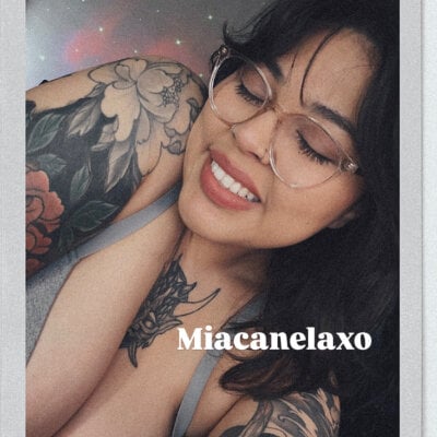 miacanela_xo on StripChat