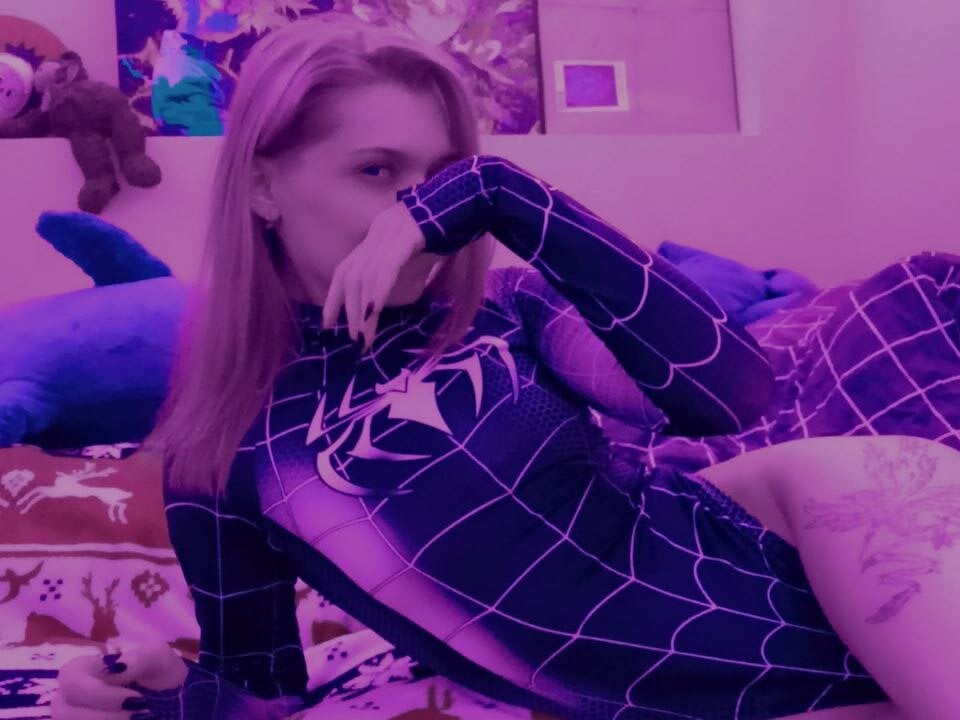 cheapadultsexcams.com reganshroff livesex profile in straight-from-the-stars cams