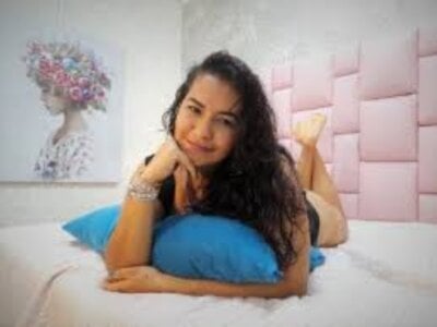 free online videochat Sophiie 93