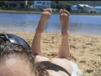 Beautiful_feet's Offline XXX Chat