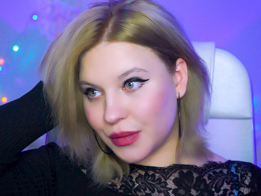 JenniferHarve 🆘 webcam