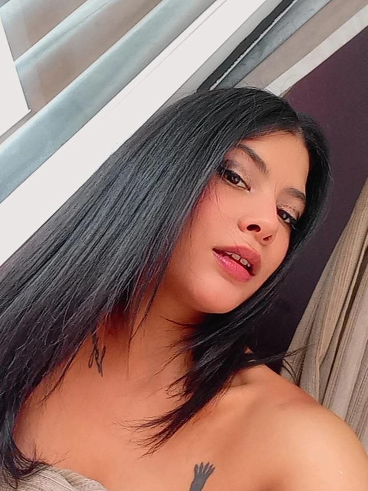 JaaneLane Chat XXX offline