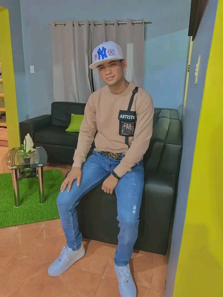 Valentino9_9