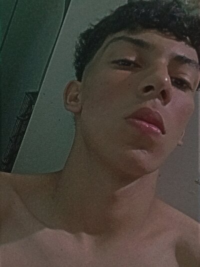 melquisedec999 from stripchat