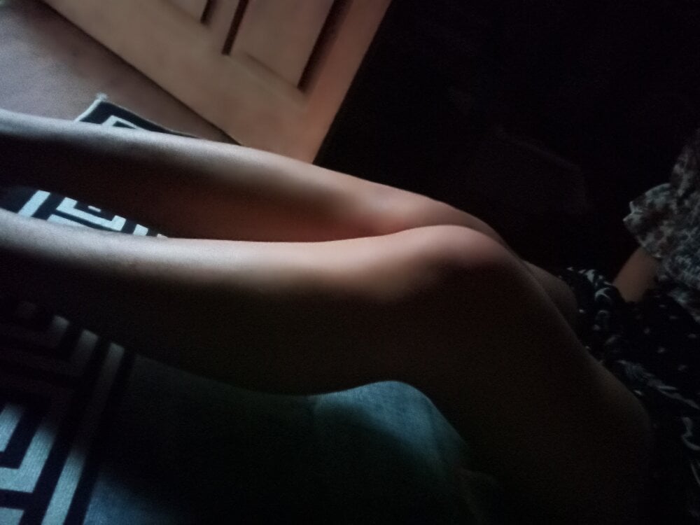 Nuna_689: онлайн-секс-чат