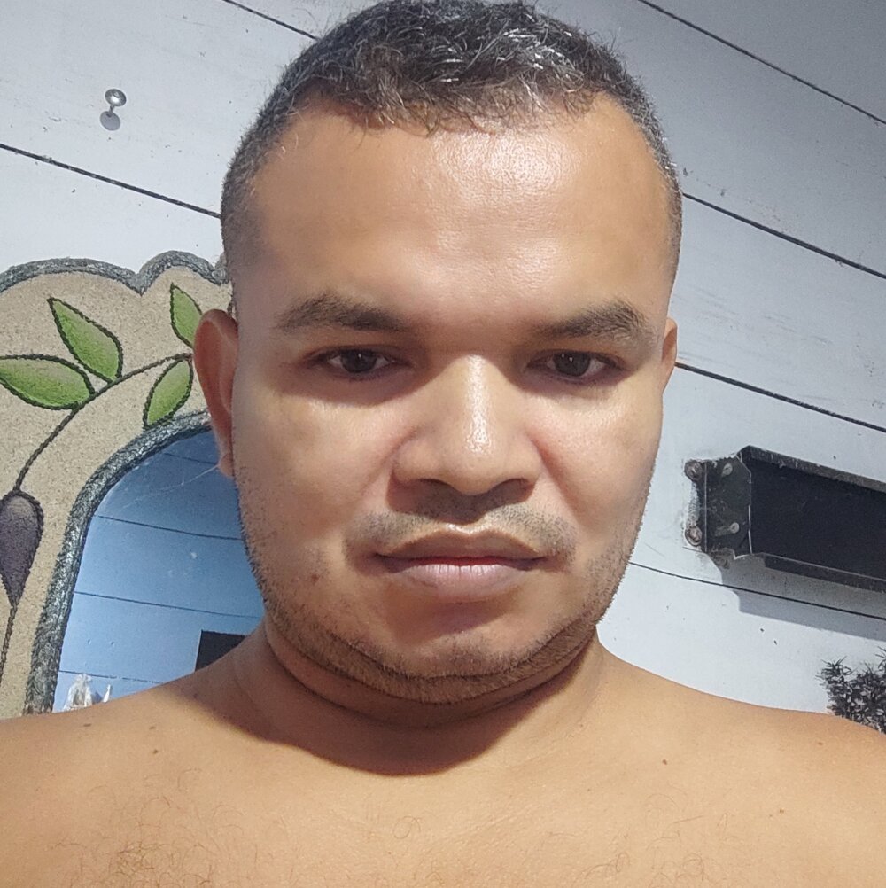 eliecer38 profile