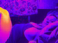 BustyGoddess6969's webcam live show