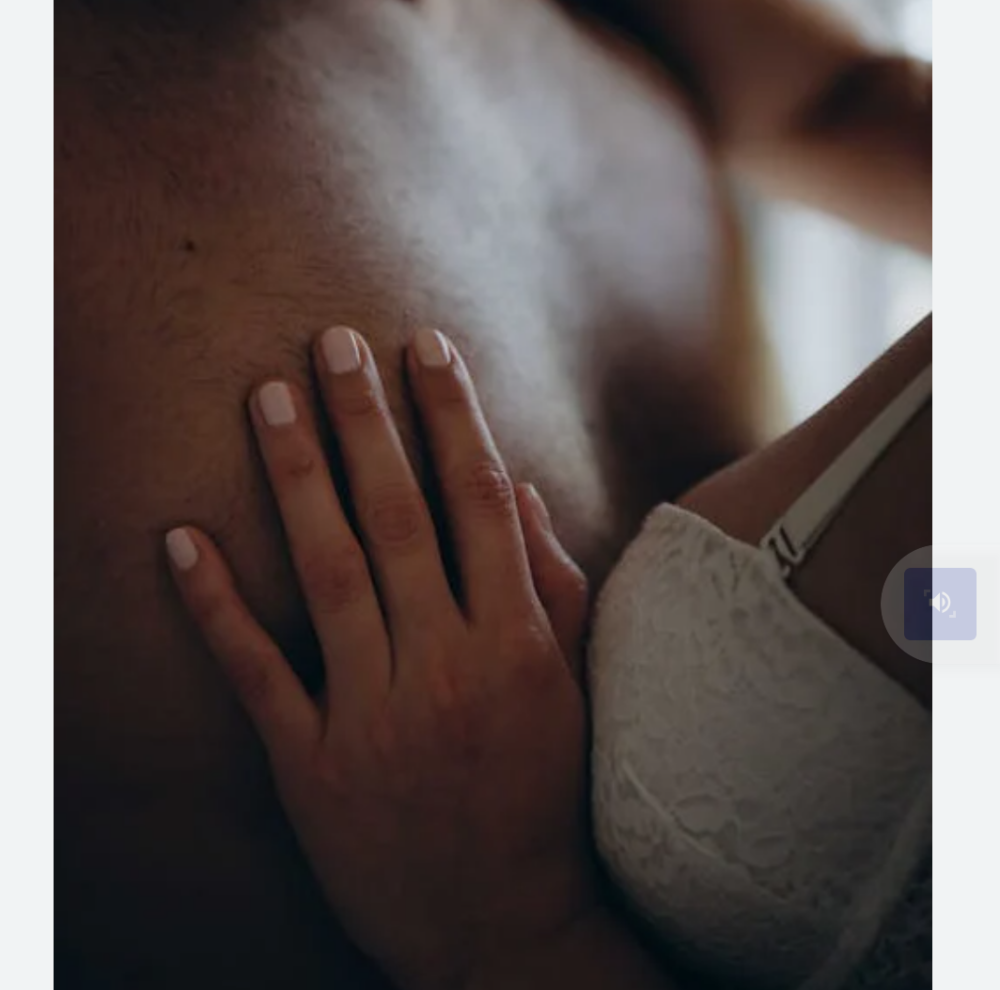 ScreamAndHard live cam model at StripChat