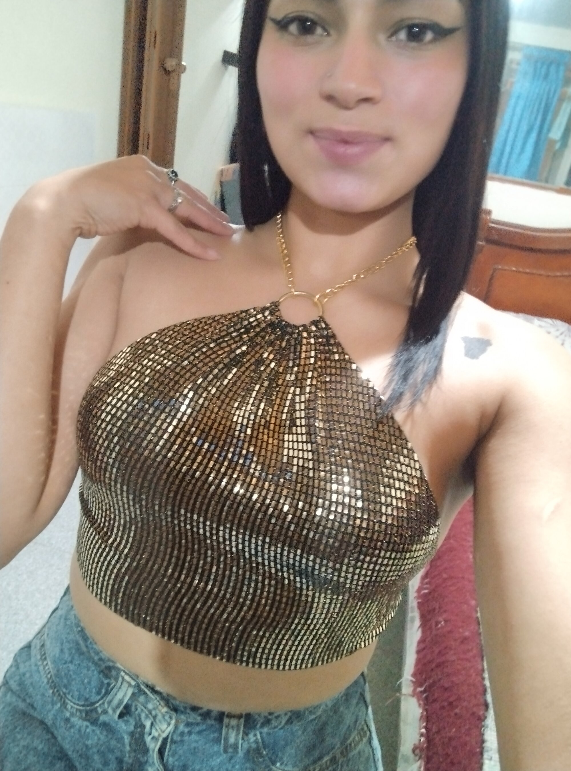 scarlett_yours