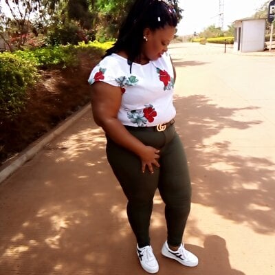 Miss_Lynne 🛒 adult chat