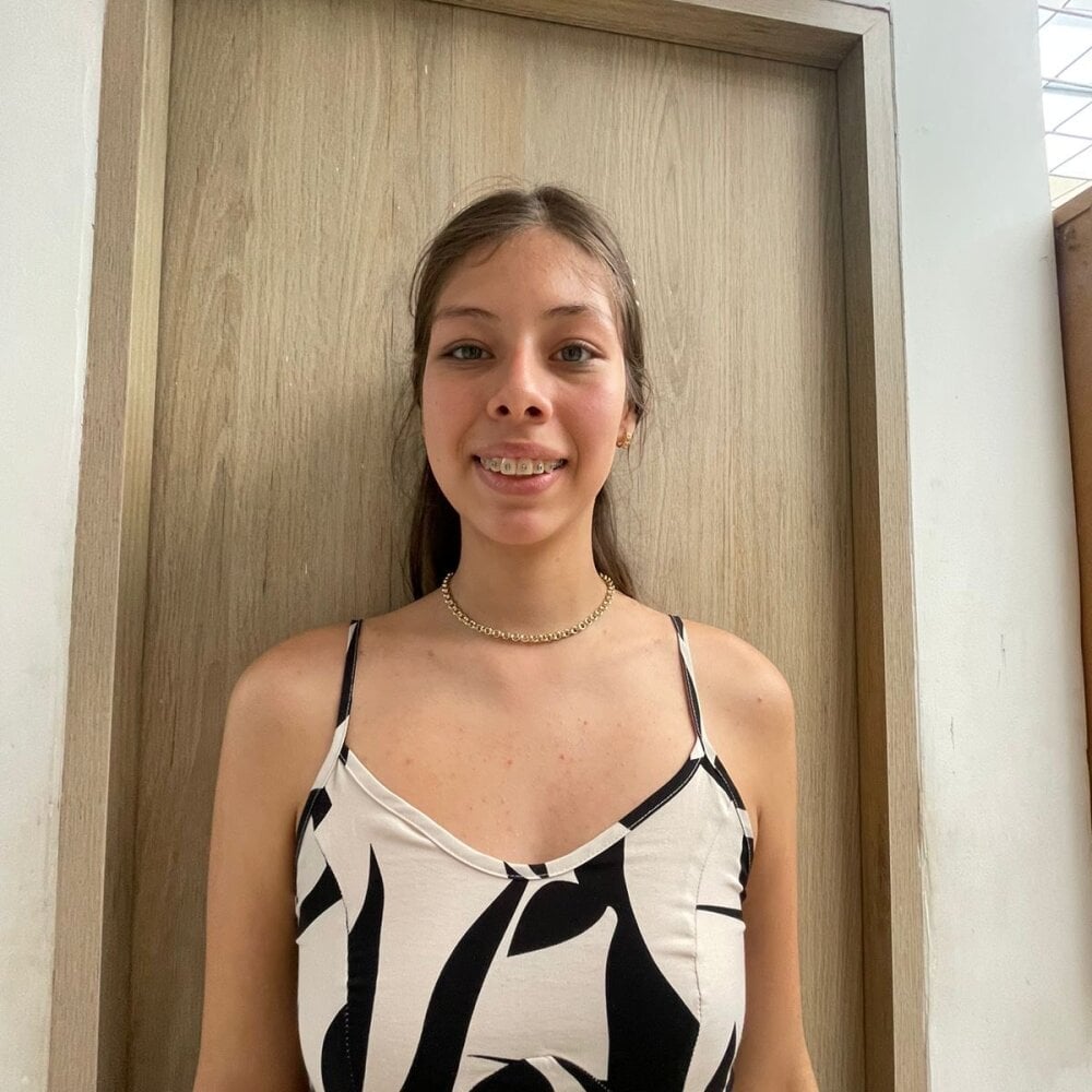 tamaara_grey from stripchat