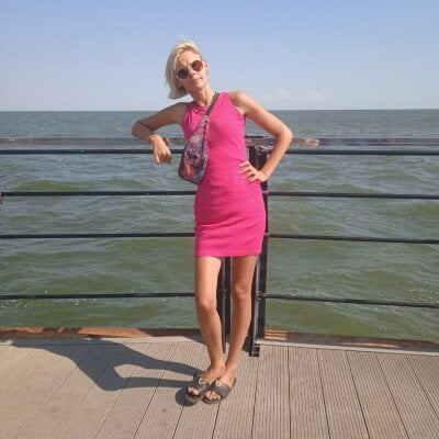 Julie_Silver - ukrainian blondes