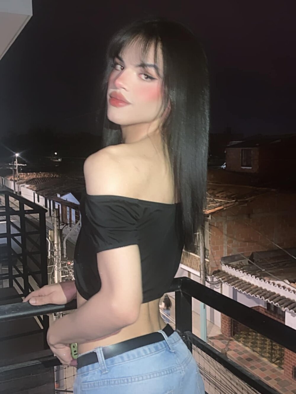 kerlymonroe profile