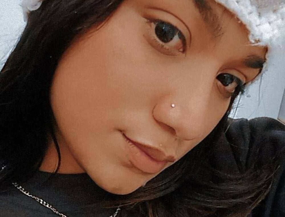 brithani16 profile