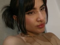 Evangeline_Mansson666's Offline Chat Room