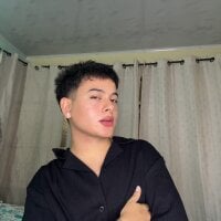 Young_Ben webcam thumbnail