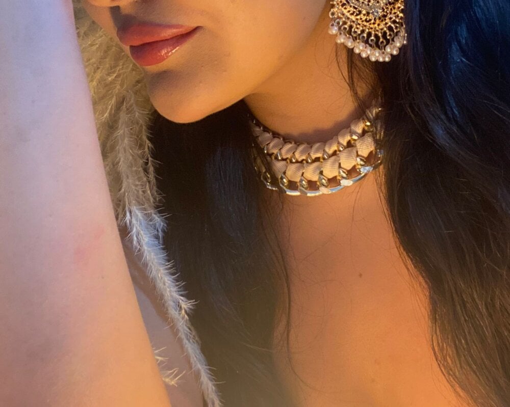 Live sex webcam photo for lakshmidass #289917071