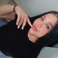 aury_bigass's webcam live show