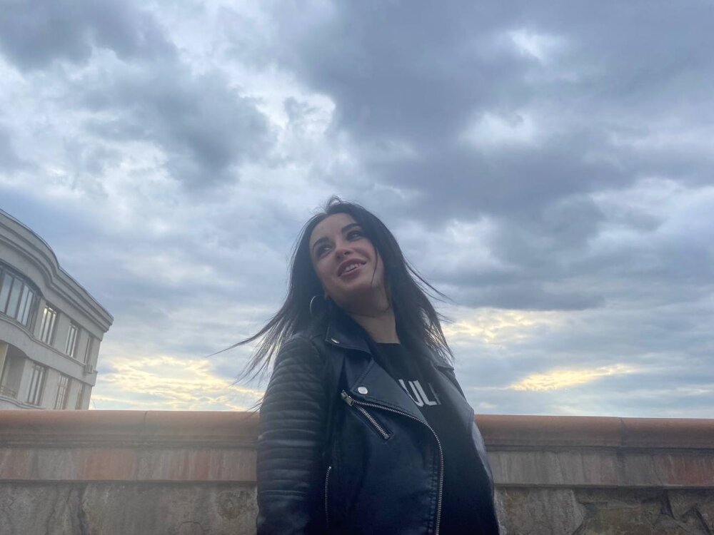 FireRose_ Cam Model: Free Live Sex Show & Chat | Stripchat