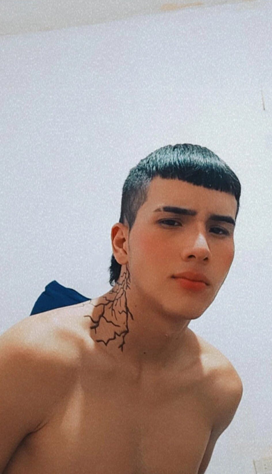 MaxBigcock18