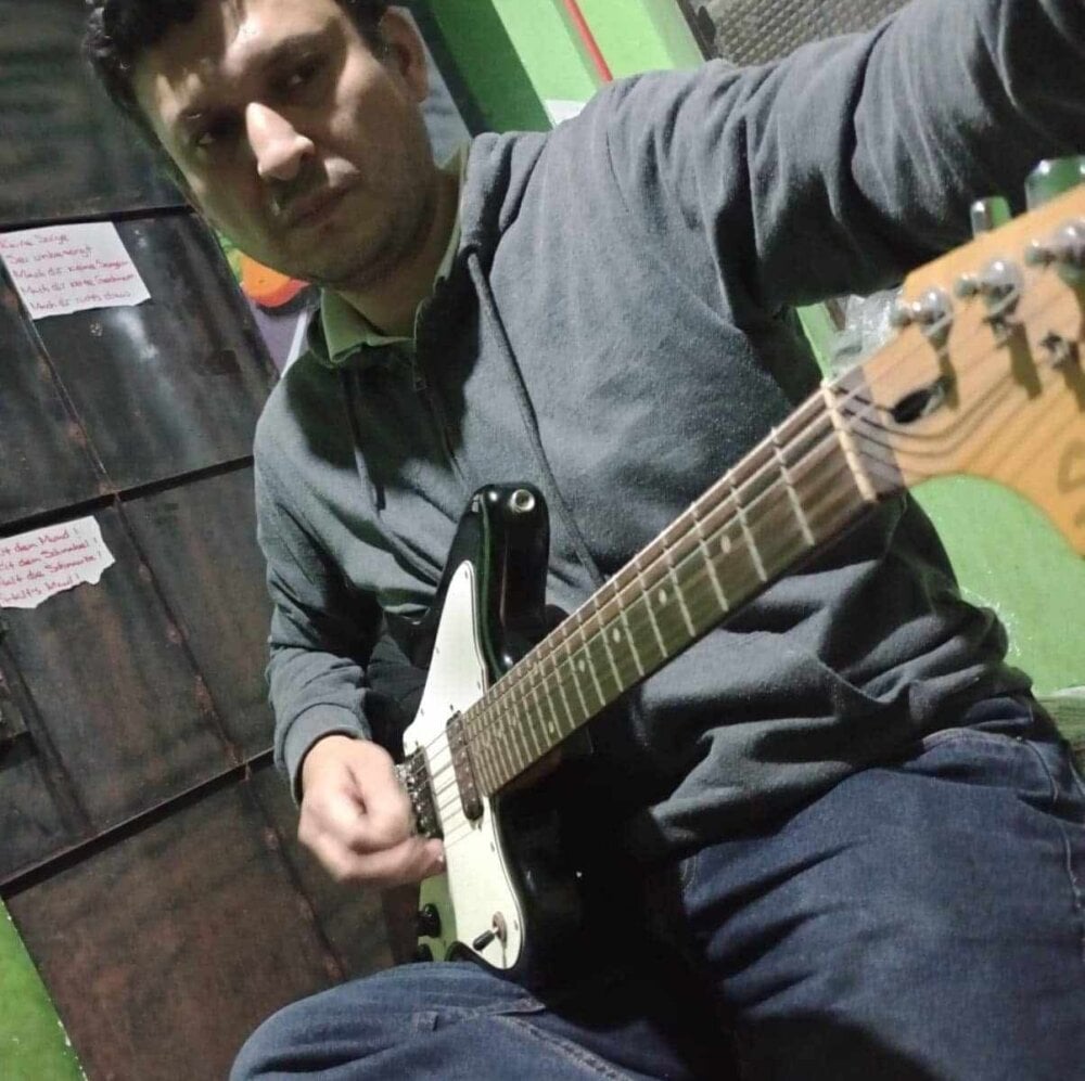 luislimafuego from stripchat