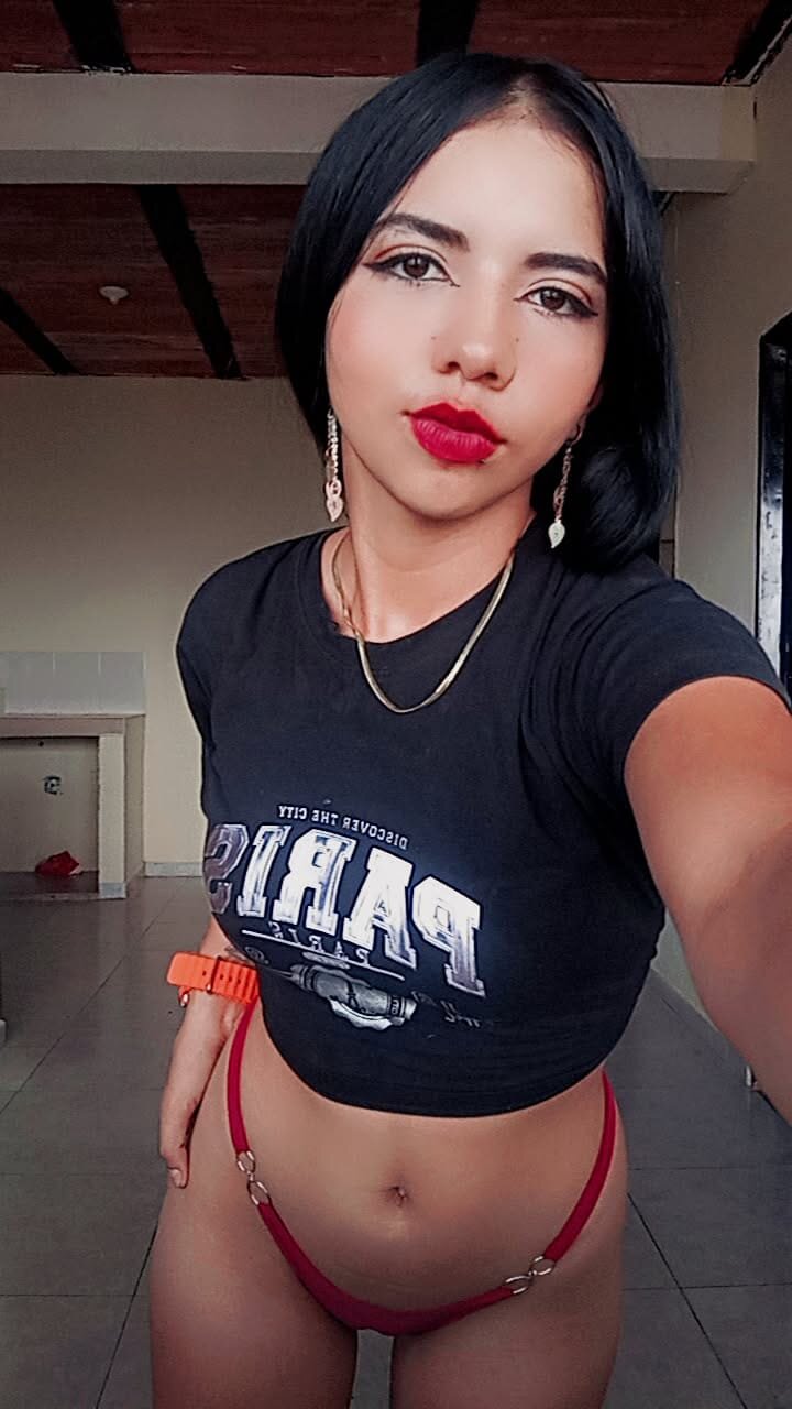 YOU_ESMERALDA_DIRTY