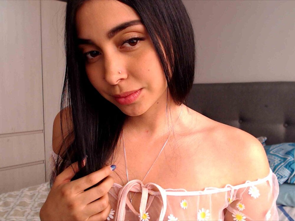 Lania_spencer2 live cam model at StripChat