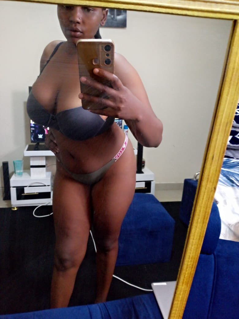 Bigboobies_slut