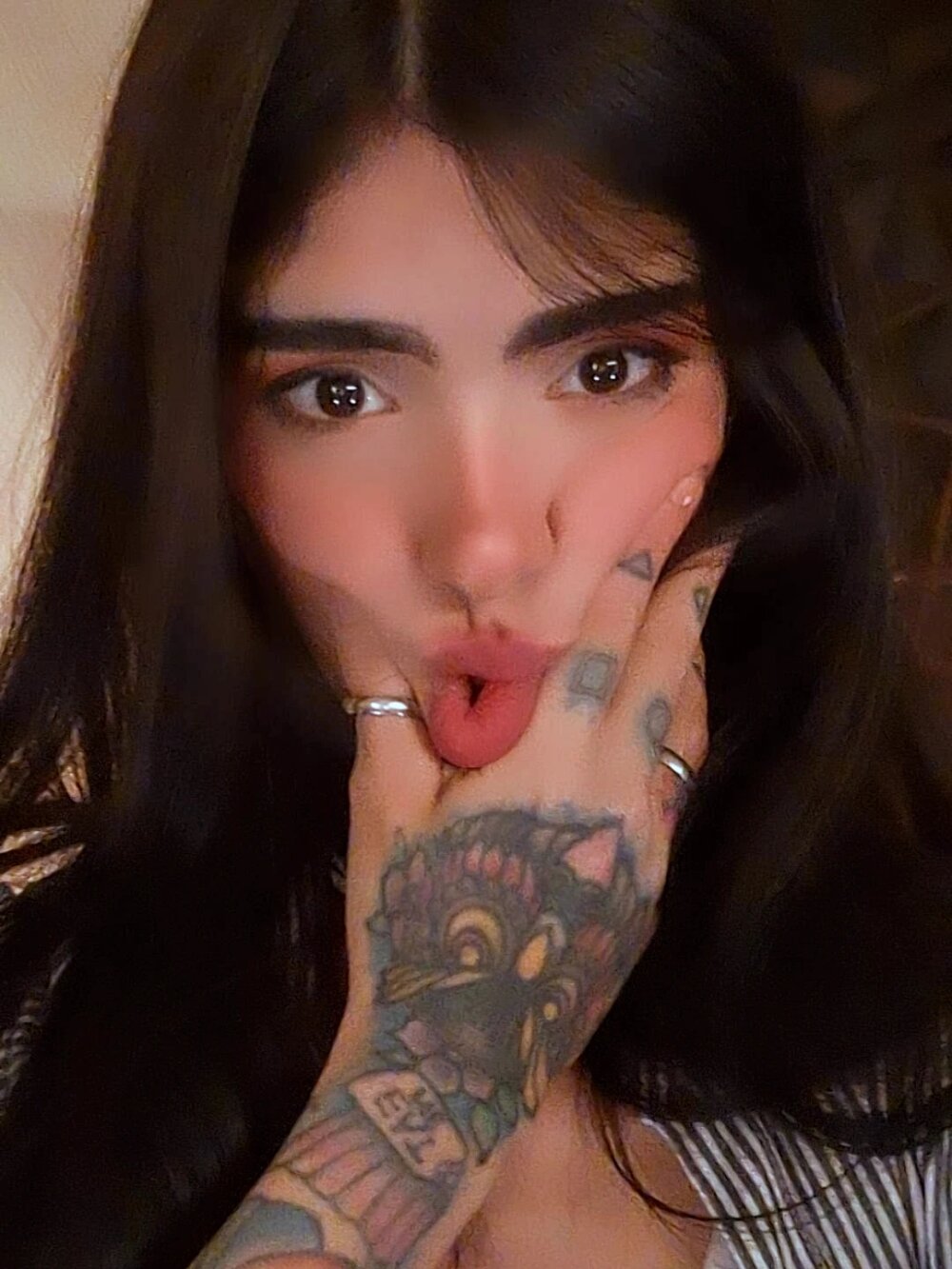 N O B U