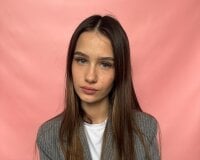 ChelsieGabarde's Offline Chat Room