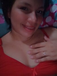 rubi_alice-'s Offline Chat Room