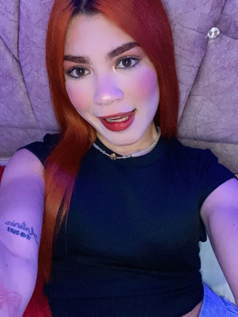 Zoe_bdsm profile