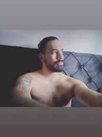 logan_arte_dance's webcam live show