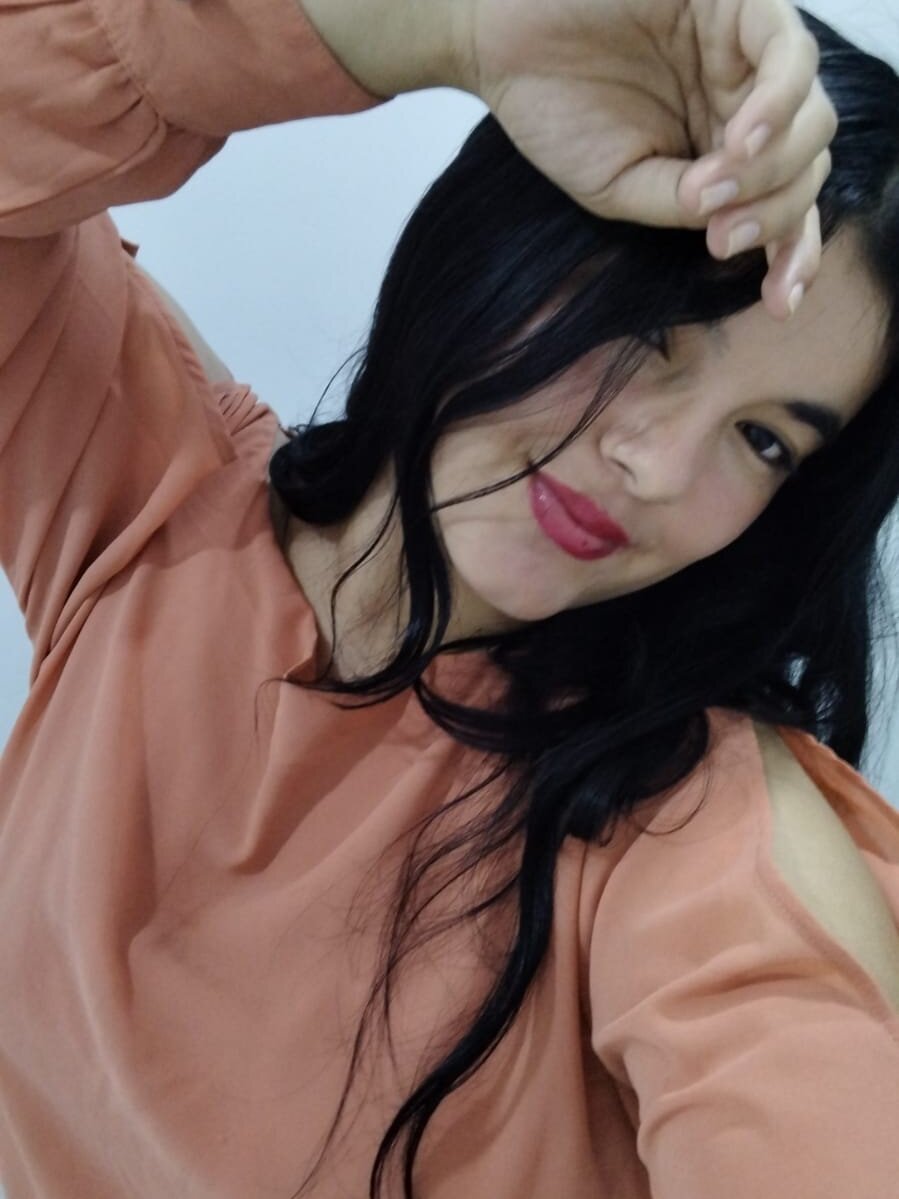 xena2026 webcam profile - ???