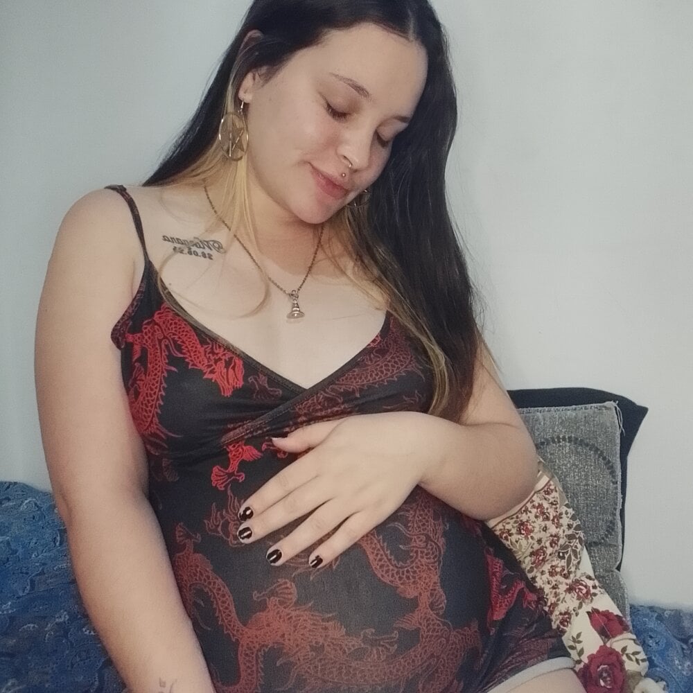 devilbaby9696 from stripchat