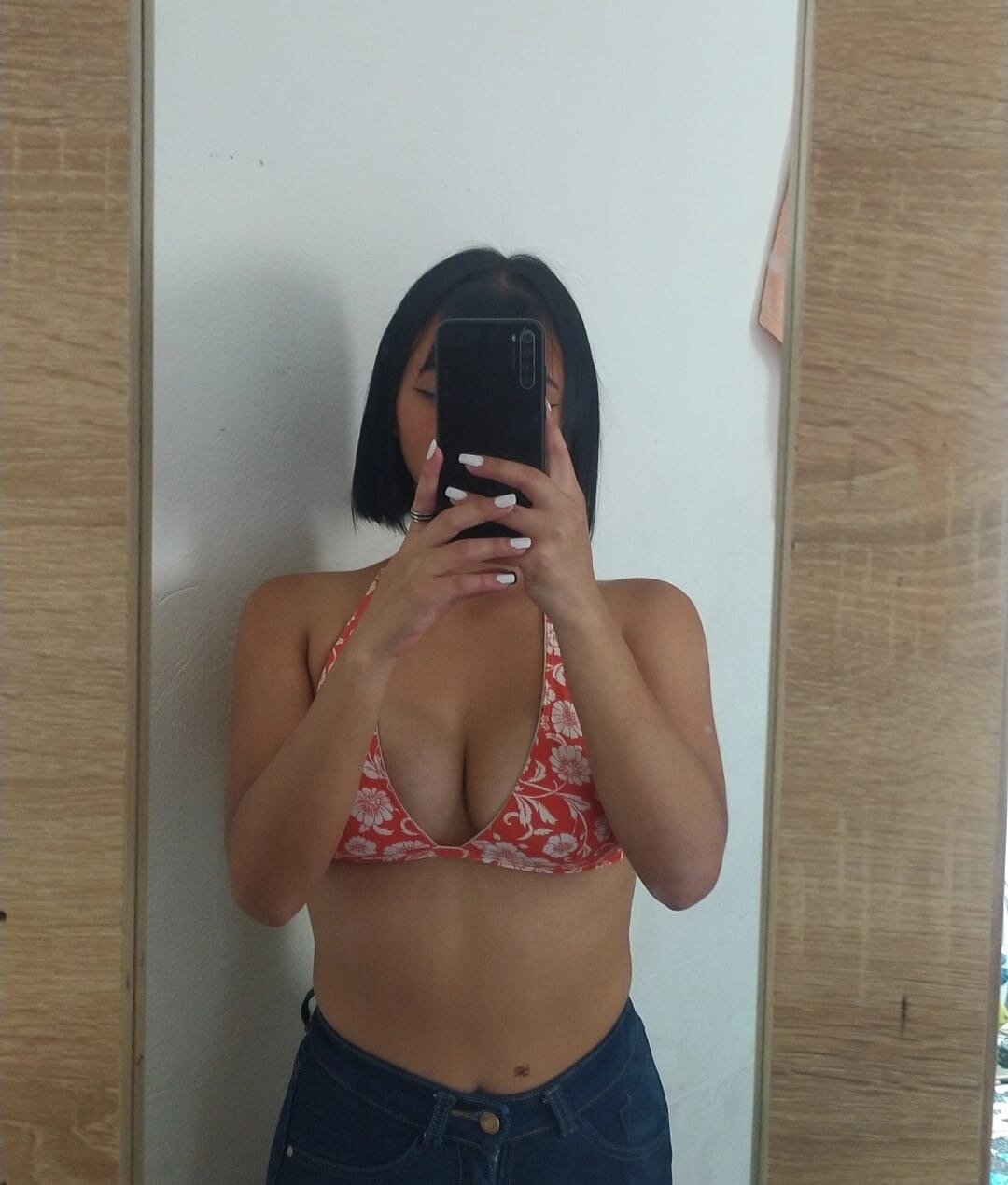 Zahara_Teen