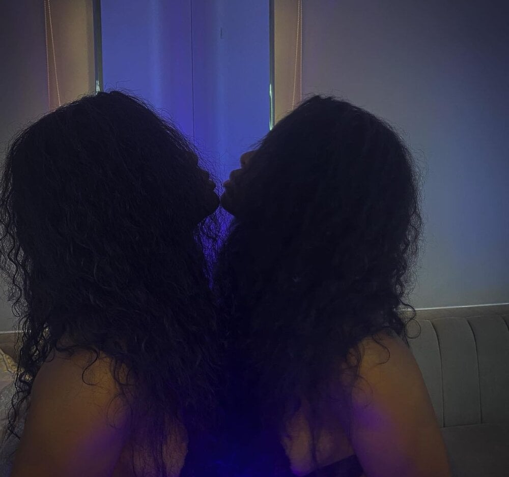 mia_kaliffa_ profile
