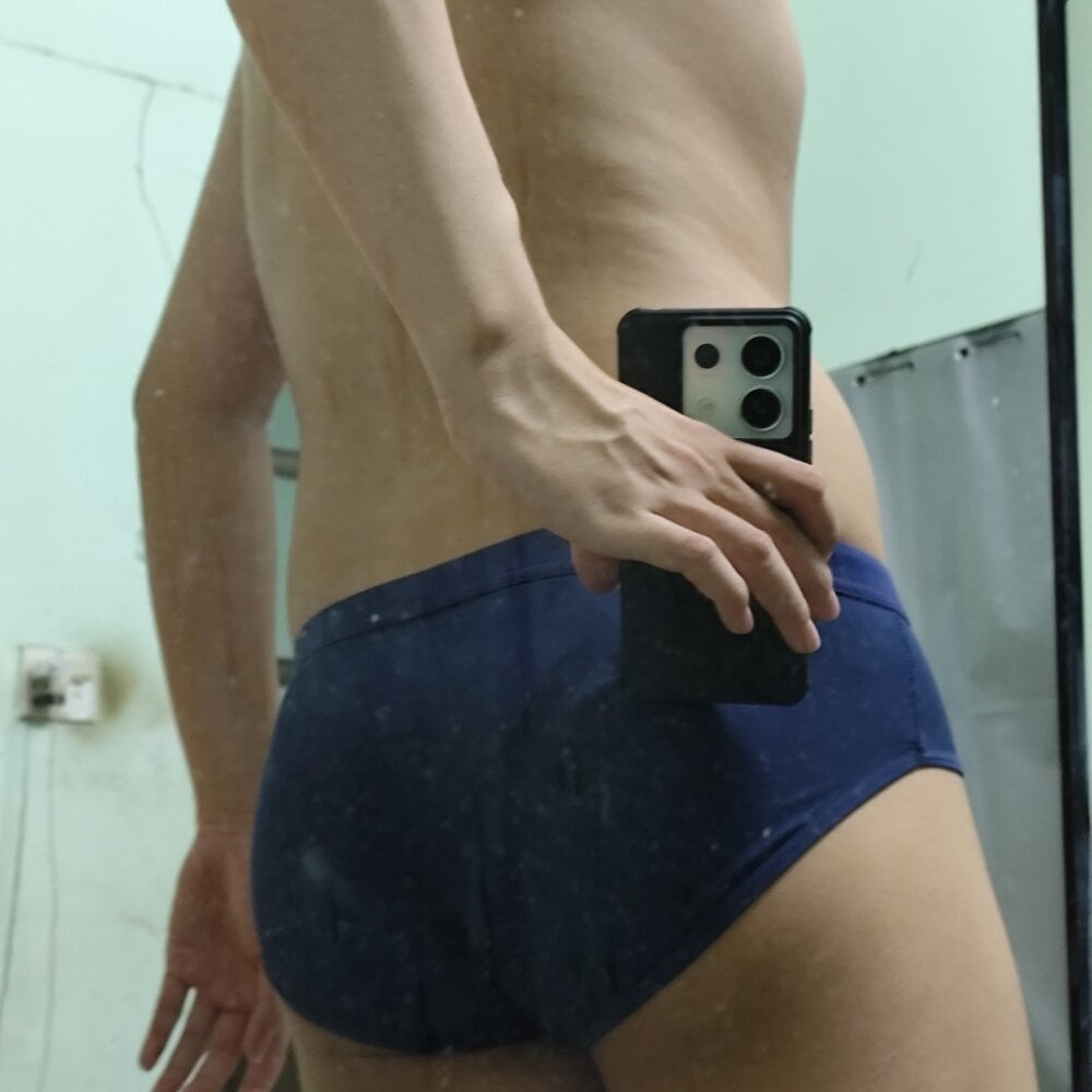 MinhKhanhLive profile