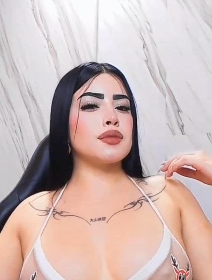 amaranta_fox_v from stripchat