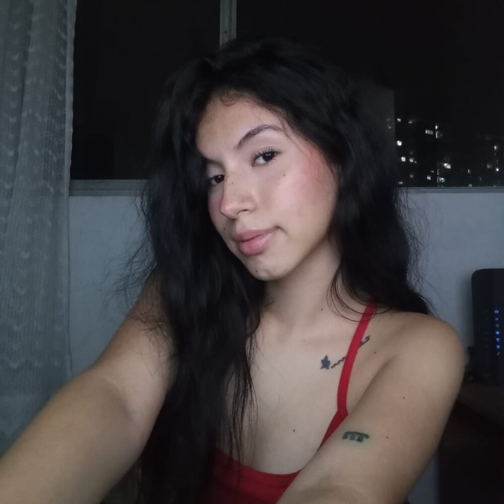pornos.live kylefox4 livesex profile in planet-earth-dont-ask cams