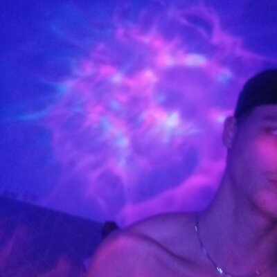 Gigolo_mokumer