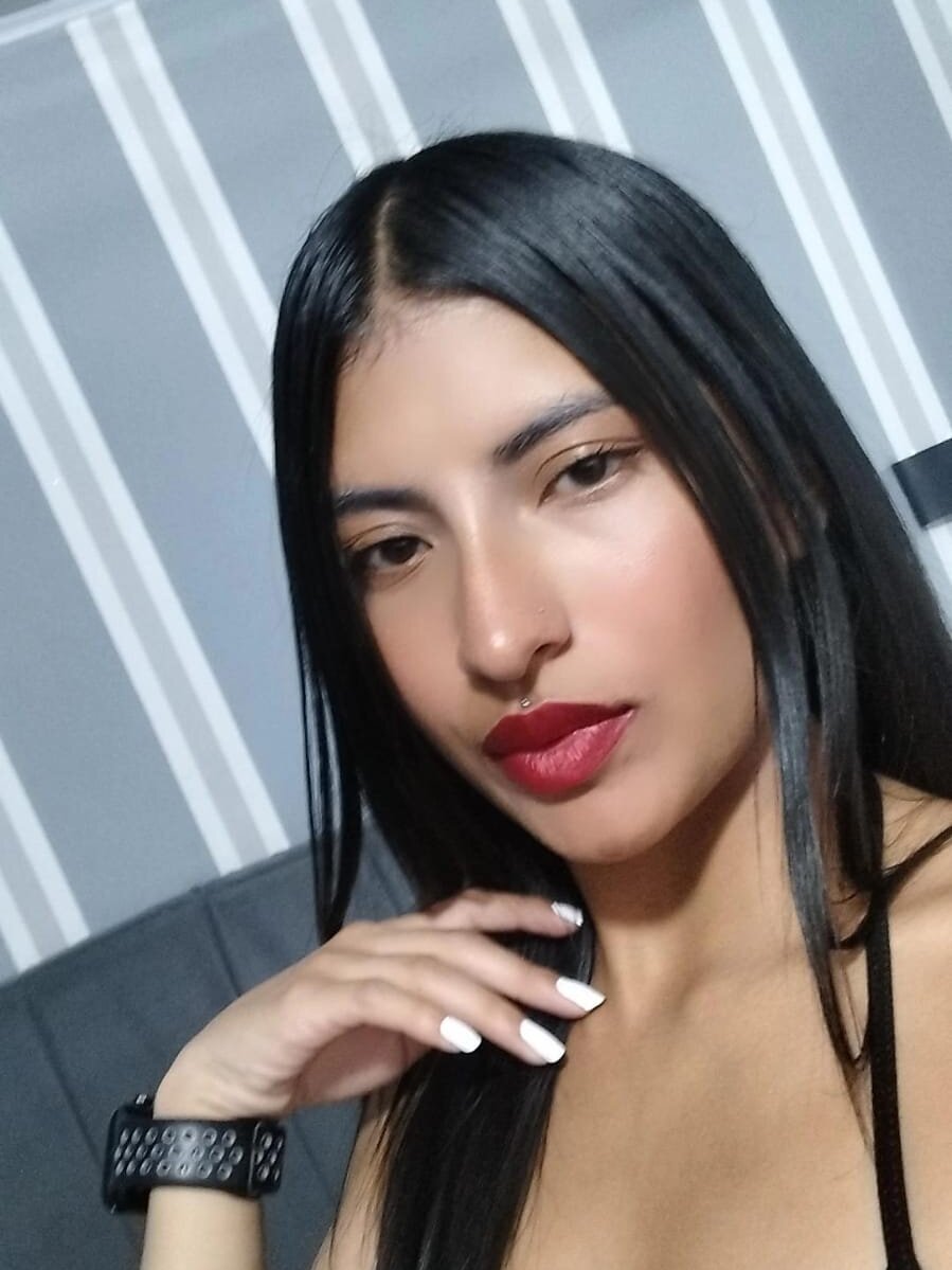 HannaMonroe_SM profile