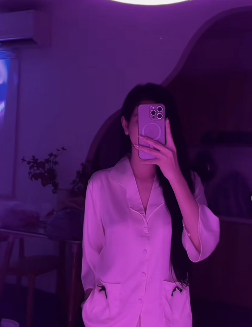 Cam girl I-Am-Boo