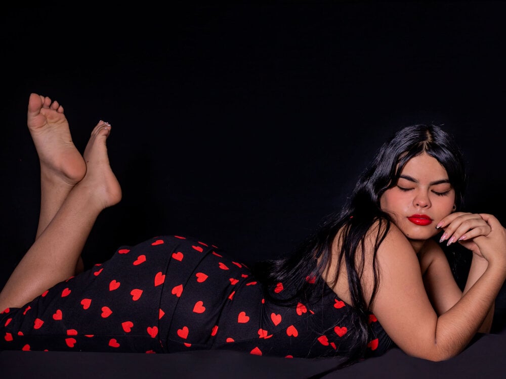 celestesweet_ webcam profile - Malagasy