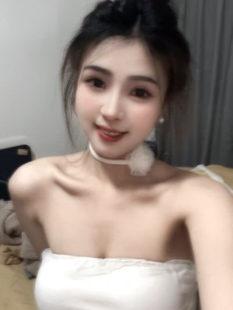 glamcambabes.com mimiya-833 livesex profile in asian cams