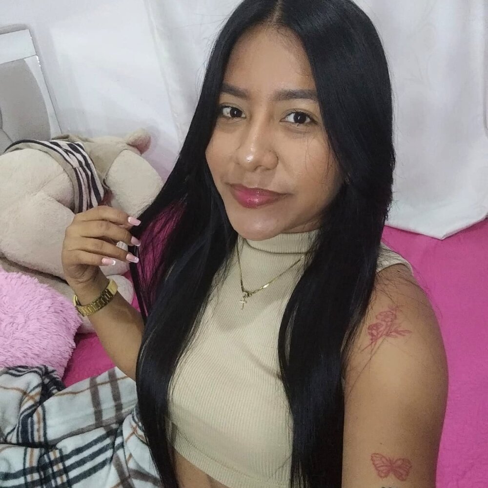 _Zoooe_ live cam model at StripChat