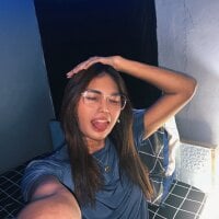 yourdamnkitty's webcam live show